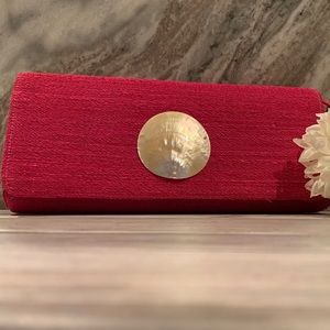 Coral straw clutch purse with shell detail